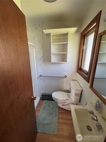 402 W Maple Street, Sequim, WA 98382