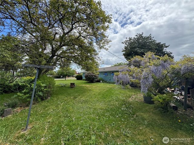 402 W Maple Street, Sequim, WA 98382