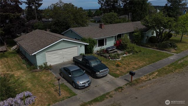 402 W Maple Street, Sequim, WA 98382