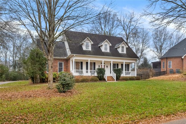 506 QUAIL HOLLOW Drive, Anderson, SC 29621