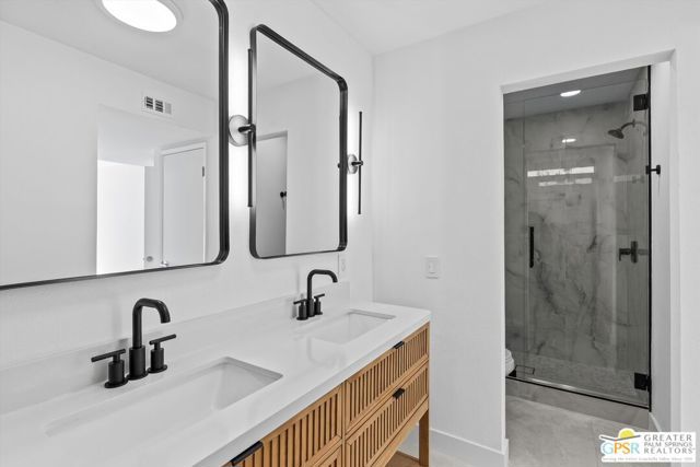 1733 Capri Circle, Palm Springs, CA 92264