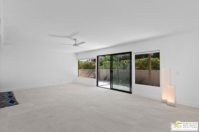 1733 Capri Circle, Palm Springs, CA 92264