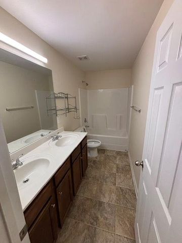 2570 Trelipe Drive, Lawrenceville, GA 30044