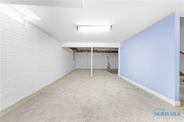 8733 Saint George Drive, Holland, OH 43528