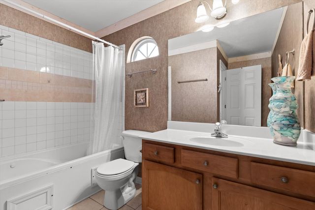 6534 Hickory Trace Circle, Chattanooga, TN 37421