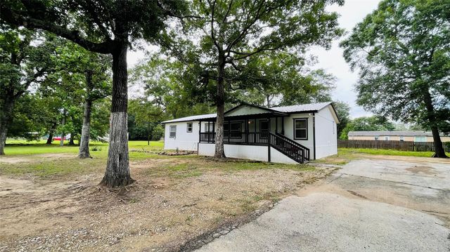 27613 County Road 3745, Splendora, TX 77372