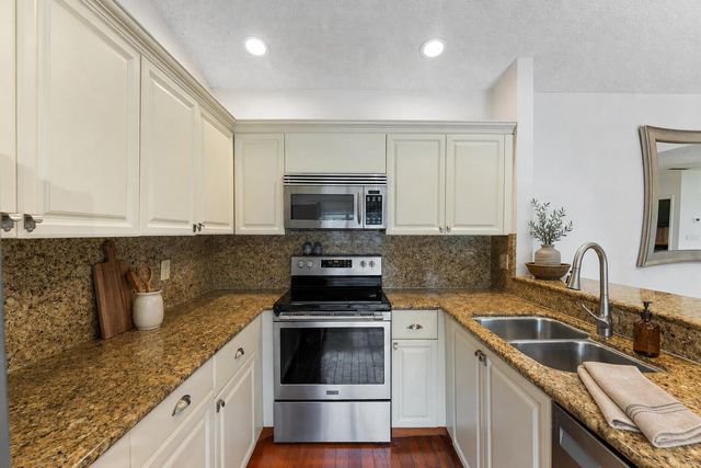 11220 NW 45th Street, Coral Springs, FL 33065