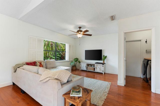 11220 NW 45th Street, Coral Springs, FL 33065