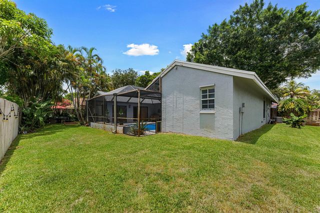 11220 NW 45th Street, Coral Springs, FL 33065