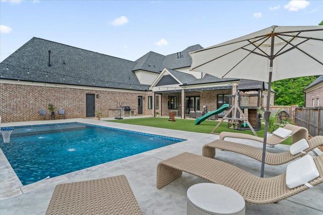 12555 MAGS LN, Collierville, TN 38017