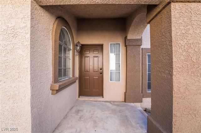 967 Derringer Lane, Henderson, NV 89014