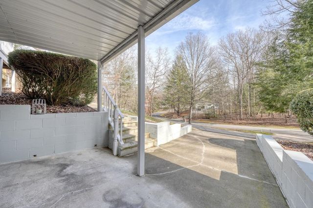 970 Wesley Mountain Drive, Blairsville, GA 30512