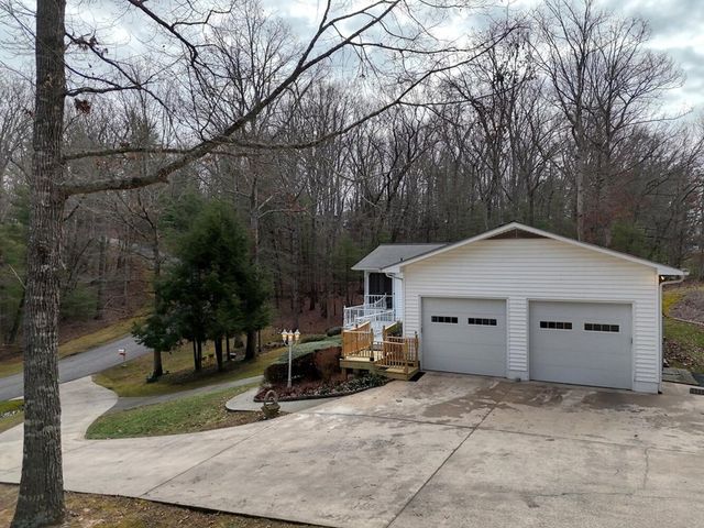 970 Wesley Mountain Drive, Blairsville, GA 30512