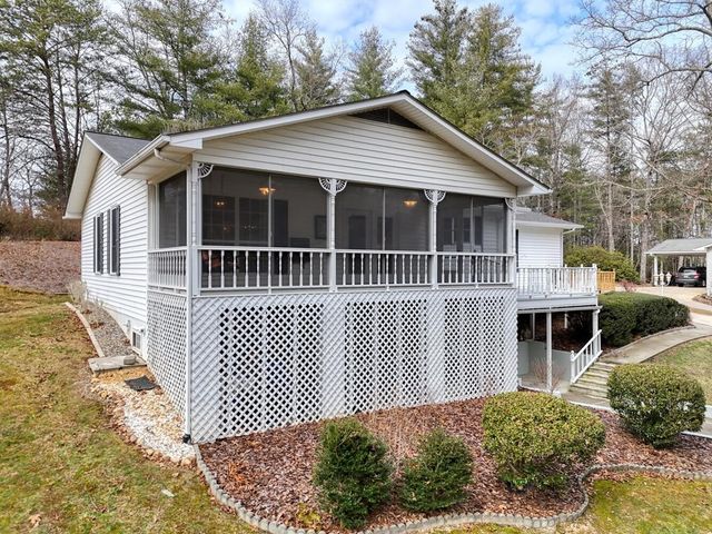 970 Wesley Mountain Drive, Blairsville, GA 30512