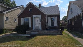 241 Eastlawn Street, Detroit, MI 48215