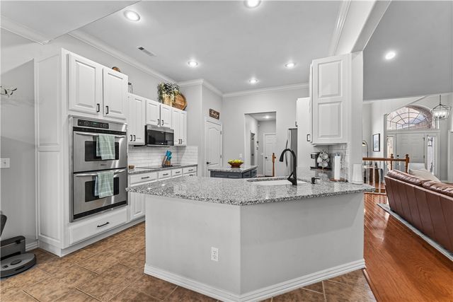 3965 Caston Drive, Fayetteville, AR 72701