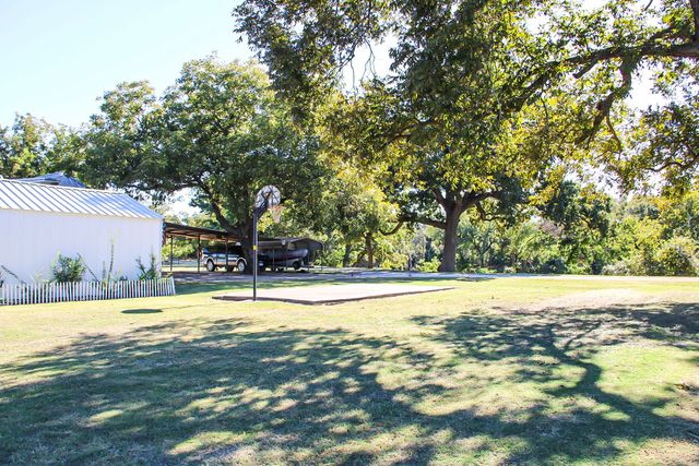 291 County Road 3305, Clifton, TX 76634