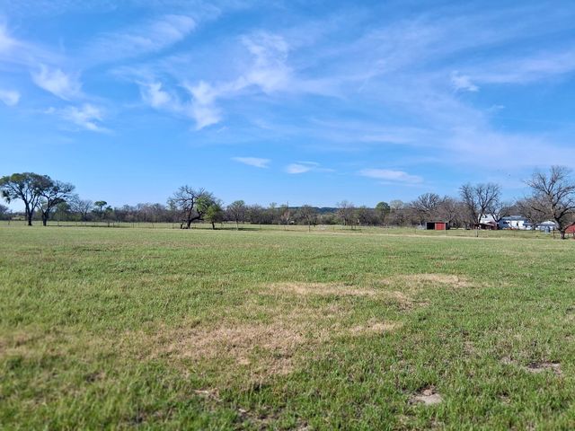 291 County Road 3305, Clifton, TX 76634