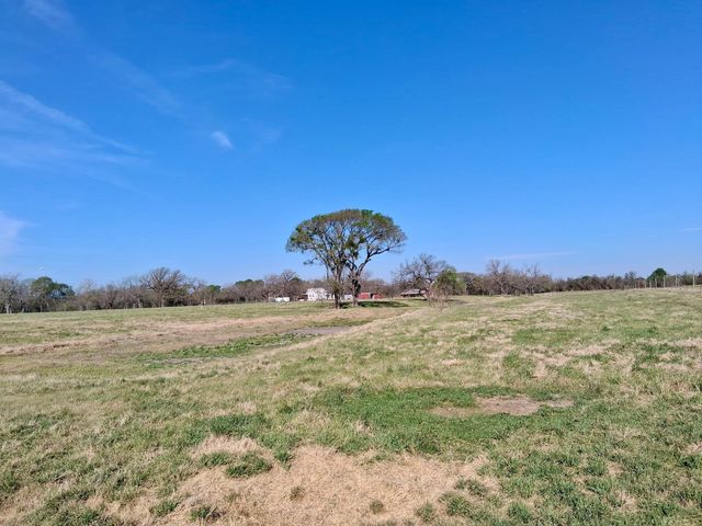 291 County Road 3305, Clifton, TX 76634