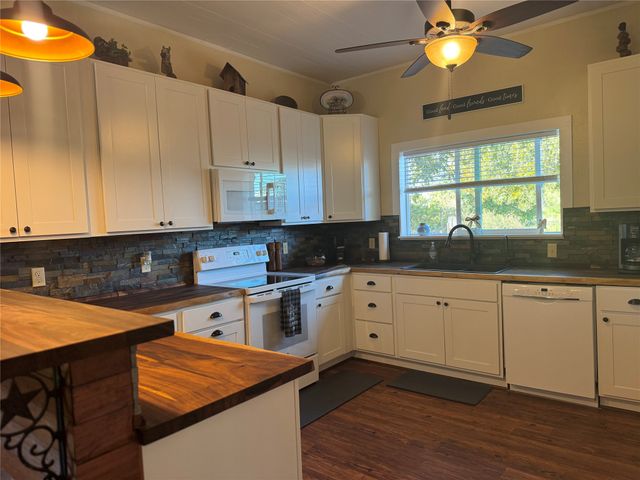 291 County Road 3305, Clifton, TX 76634