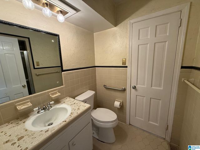 7406 GADSDEN HIGHWAY, Trussville, AL 35173