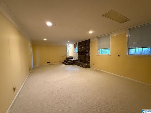 7406 GADSDEN HIGHWAY, Trussville, AL 35173