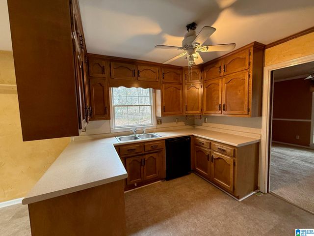 7406 GADSDEN HIGHWAY, Trussville, AL 35173