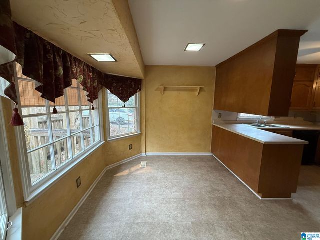 7406 GADSDEN HIGHWAY, Trussville, AL 35173