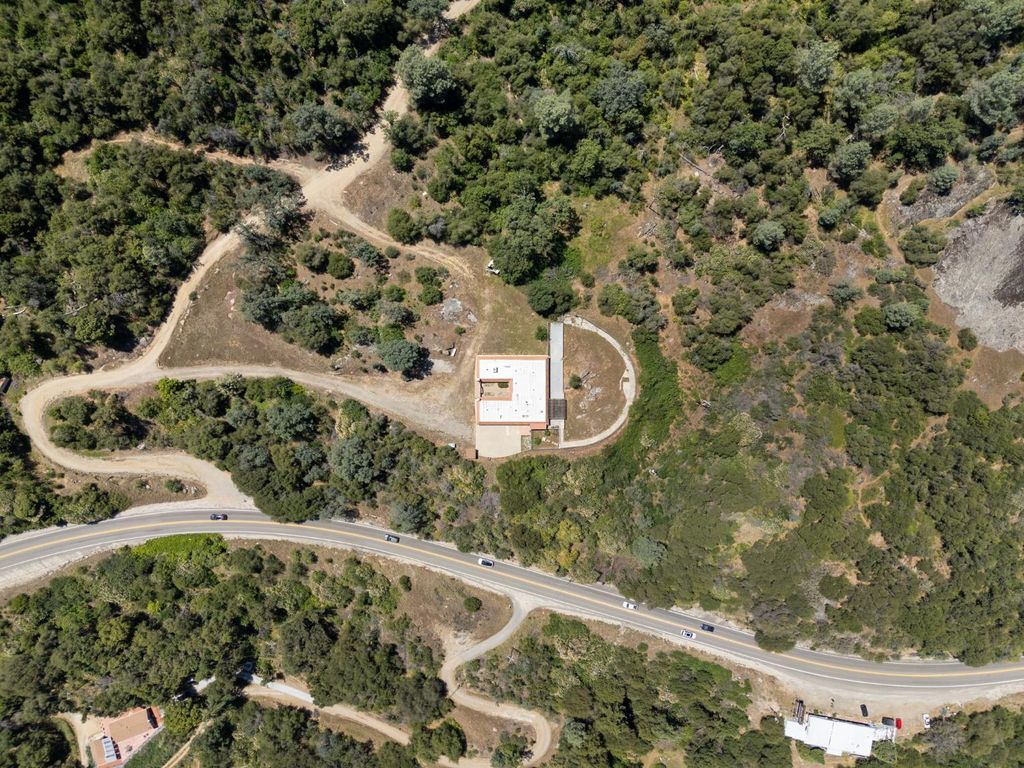 Image 46 of property listing at 38720 Highway 41, Oakhurst, CA 93644
