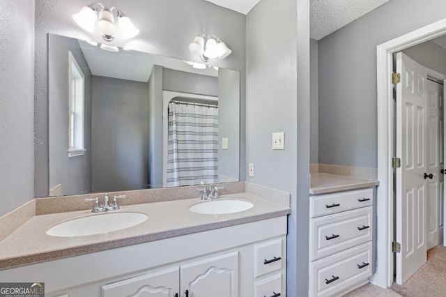260 Brookhaven Circle, Toccoa, GA 30577