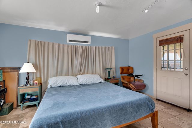 1501 N Winstel Boulevard, Tucson, AZ 85716