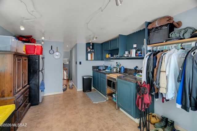 1501 N Winstel Boulevard, Tucson, AZ 85716