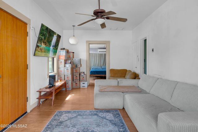 1501 N Winstel Boulevard, Tucson, AZ 85716