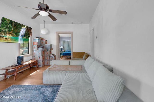1501 N Winstel Boulevard, Tucson, AZ 85716
