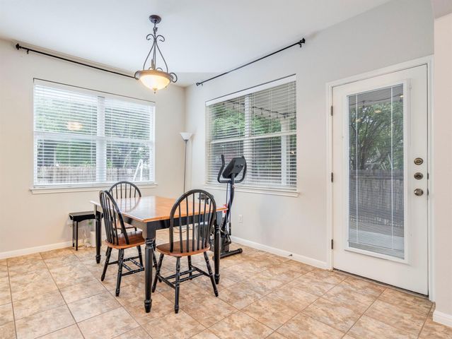 734 Crane Canyon PL, Round Rock, TX 78665