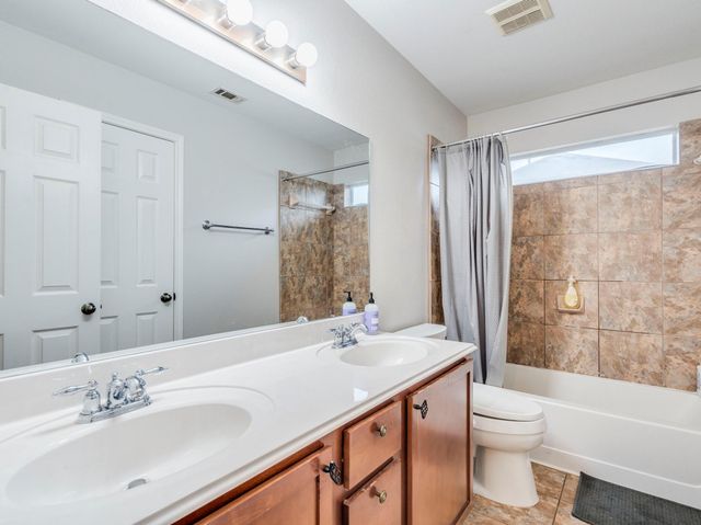 734 Crane Canyon PL, Round Rock, TX 78665