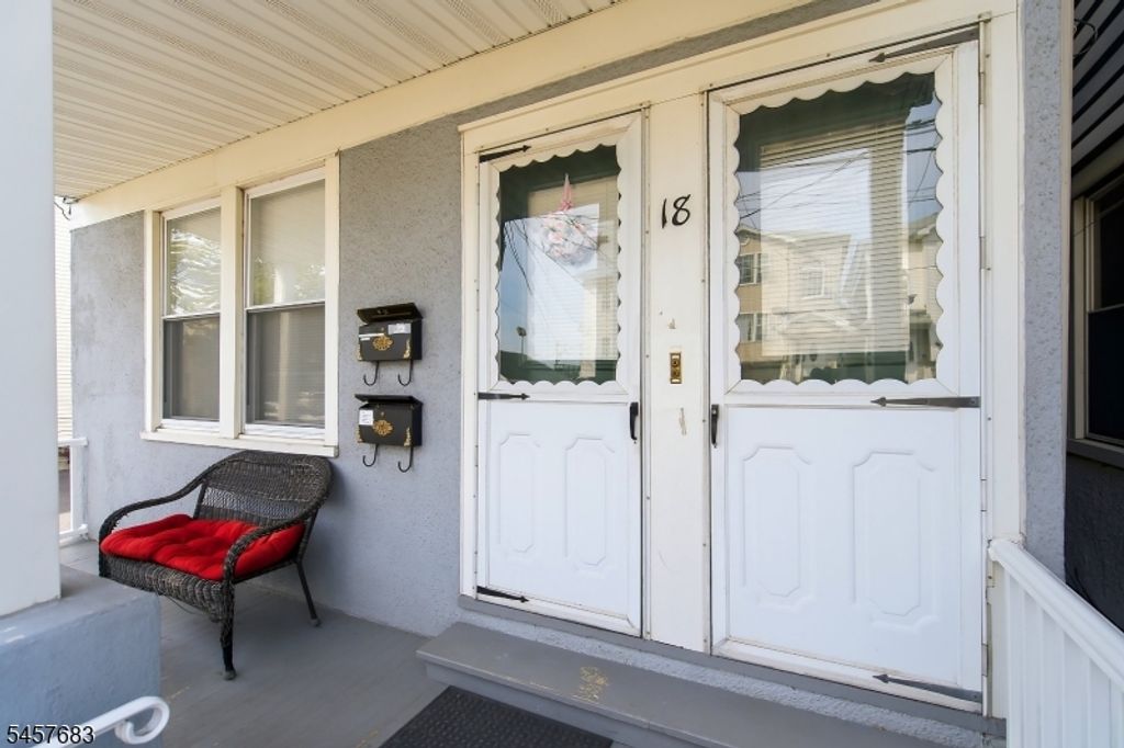 18 S 7Th St, Elizabeth City, NJ 07202 — photo 3