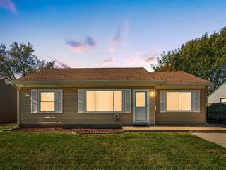 27081 Grandmont Street, Roseville, MI 48066