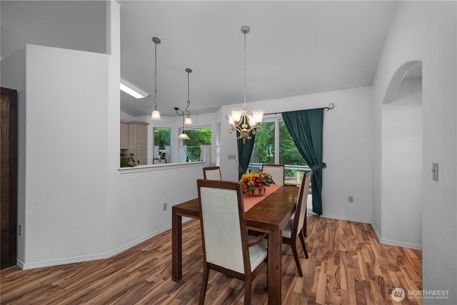 240 E Aycliffe Drive, Shelton, WA 98584