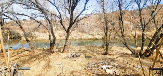 11150 E CLATTERBUCK Drive, Cornville, AZ 86325