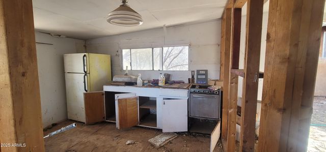 11150 E CLATTERBUCK Drive, Cornville, AZ 86325