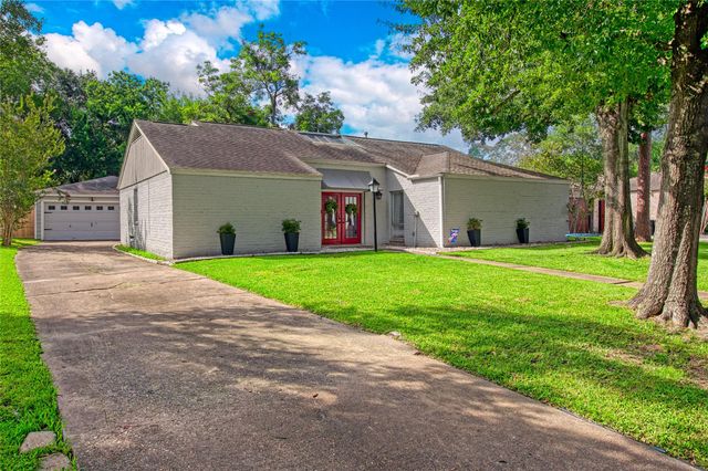 12007 Nova Drive, Houston, TX 77077