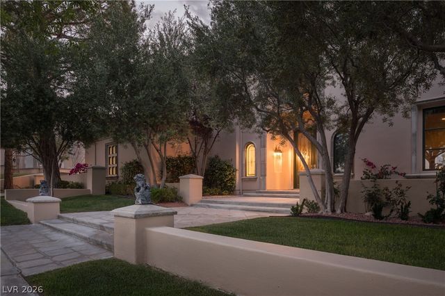 1413 Iron Hills Lane, Las Vegas, NV 89134