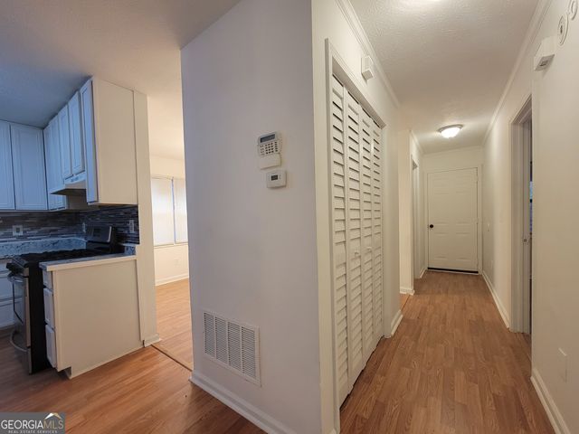 1086 Summer Brook Annex, College Park, GA 30349