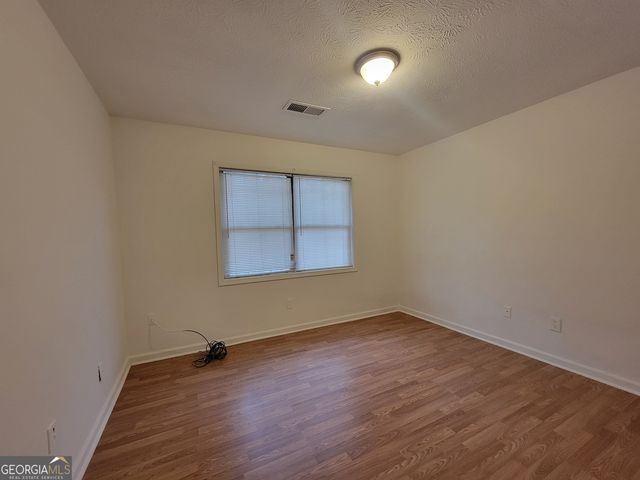 1086 Summer Brook Annex, College Park, GA 30349