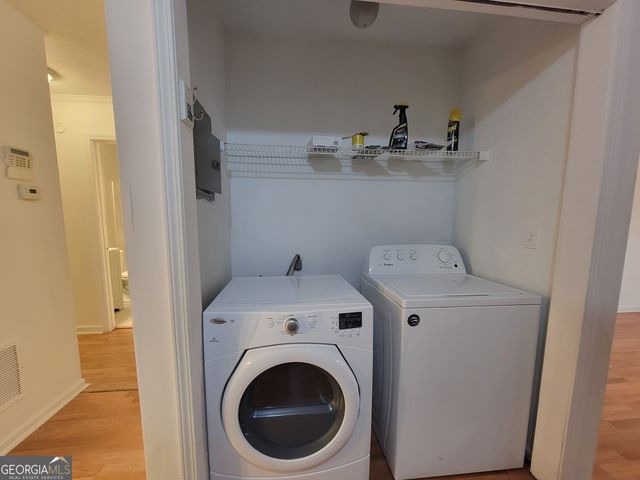 1086 Summer Brook Annex, College Park, GA 30349