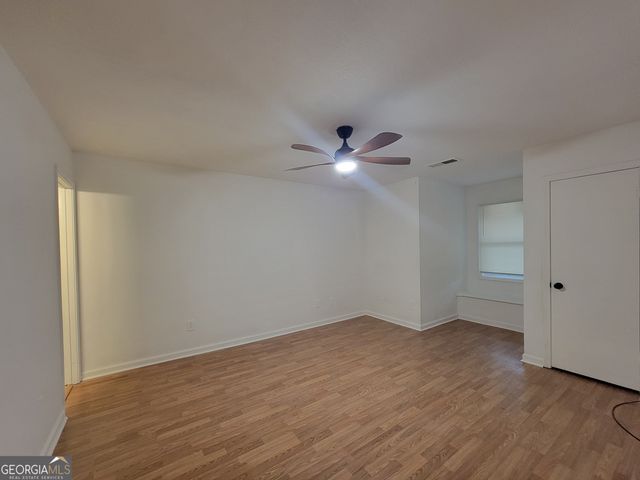 1086 Summer Brook Annex, College Park, GA 30349