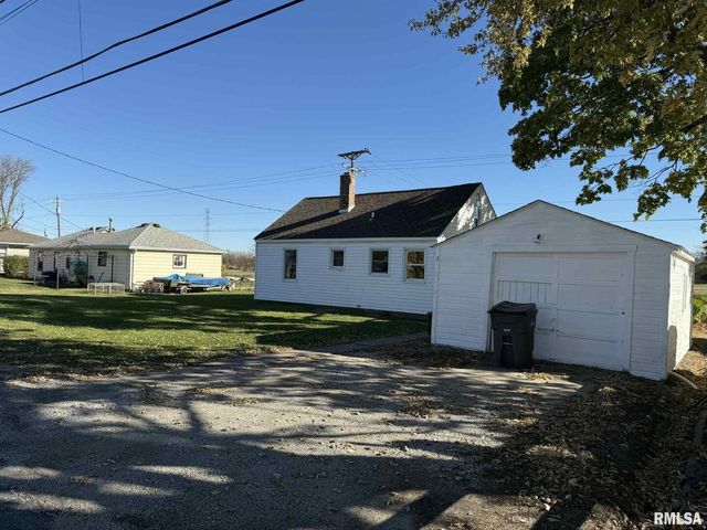 3 Suburban, Milan, IL 61264