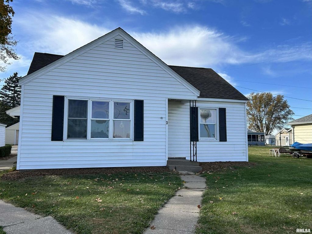 3 Suburban, Milan, IL 61264