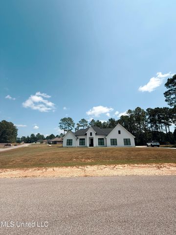 10 Switch Road, Carriere, MS 39426